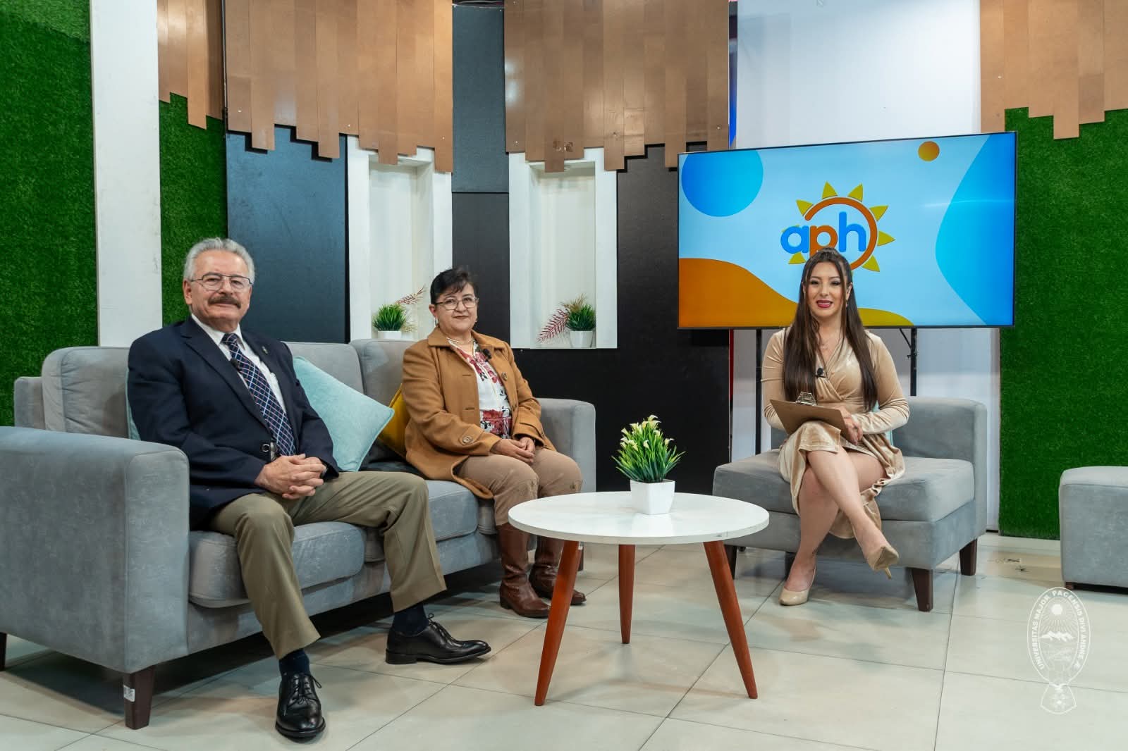 UMSA relanza y fusiona Televisión y Radio Universitaria para democratizar el conocimiento