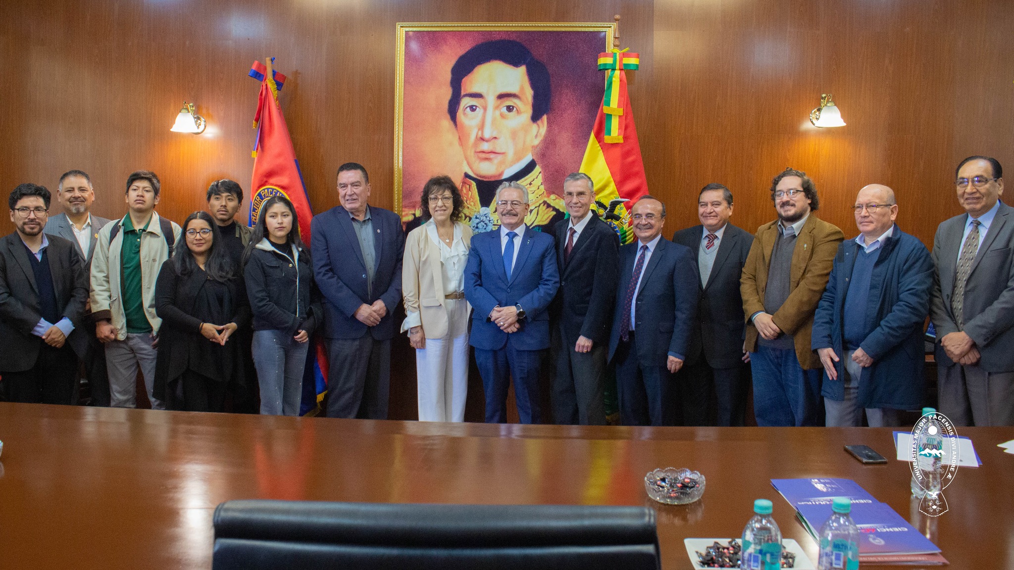 La Carrera de Ciencia Política se encuentra en proceso de Evaluación Interna rumbo a la acreditación.